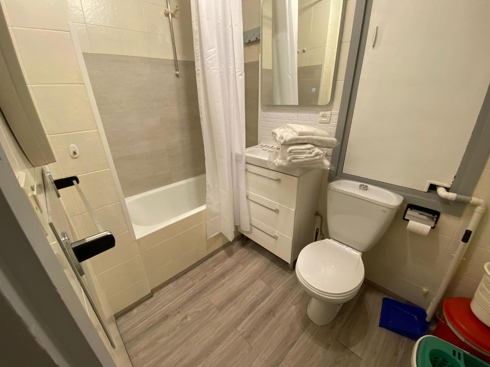 Apartamentos Grifovacances Consuegra 1 Pas De La Casa Esterno foto
